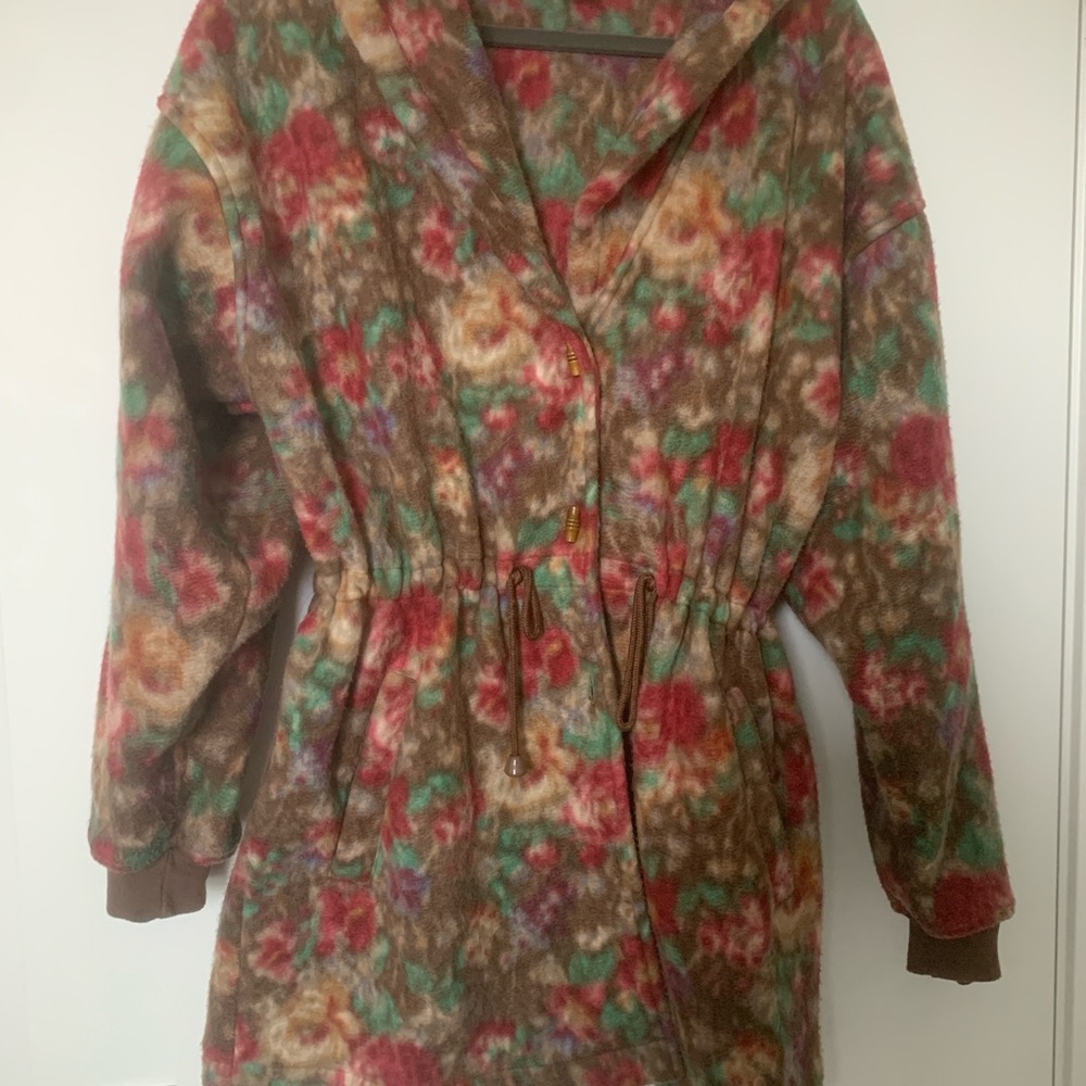 Vintage Floral Hooded Fleece Jacket